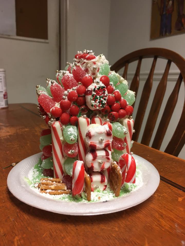 2016 gingerbread house winner!