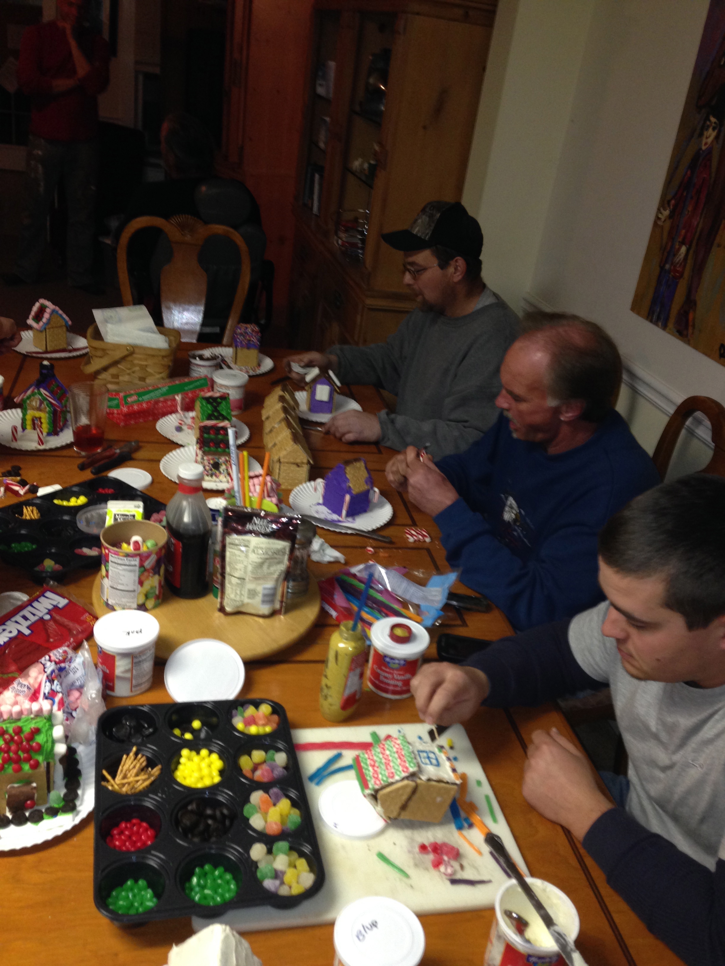 Let the Annual Gingerbread Contest Begin!